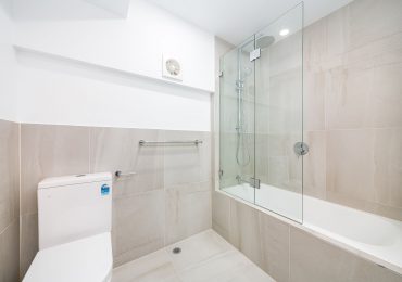 Bathroom Designs Modern
